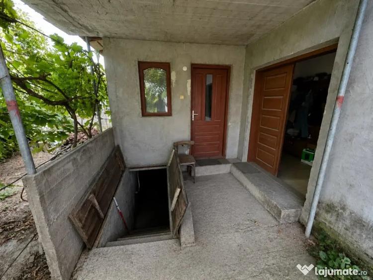 Spațiu comercial, de 63 mp, în Bariera Vâlcii