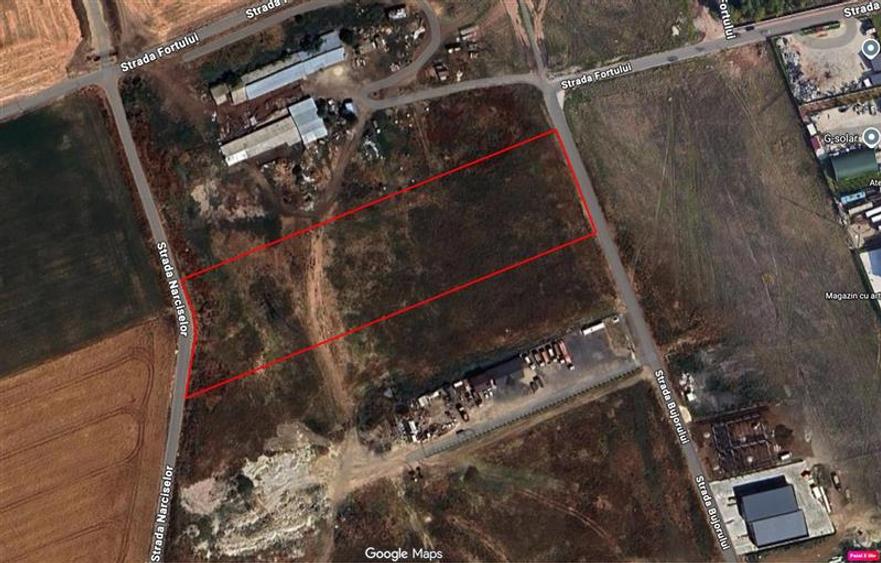 Teren Construcții intravilan de 15000 mp, în Domnești