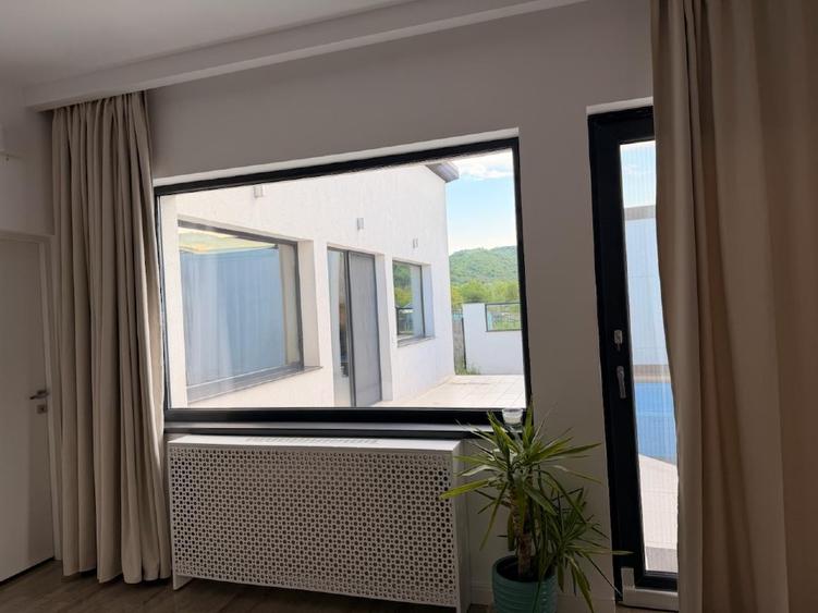 Casă individuală cu 4 camere cu Teren 900 Mp în Măgureni