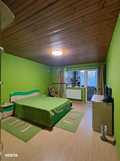 Casă cu 4 camere cu Teren 282 Mp în Apărătorii Patriei
