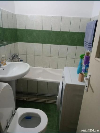 Garsonieră decomandată în Central