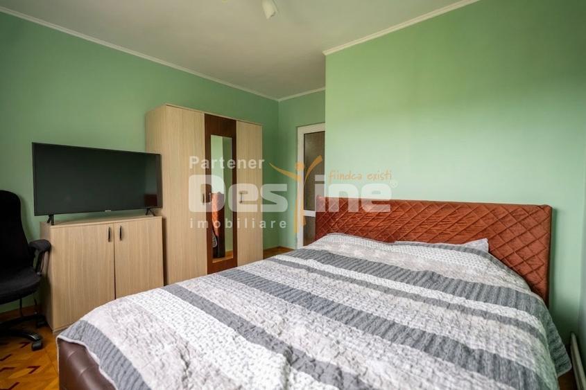 Apartament cu 2 camere decomandat, mobilat în Podul de Fier