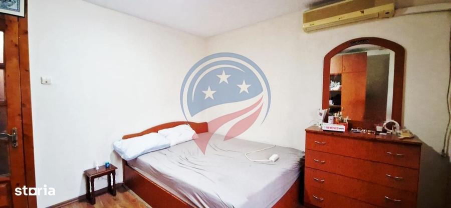 Apartament 4 camere et. 3 din 4 zona Garii - 6