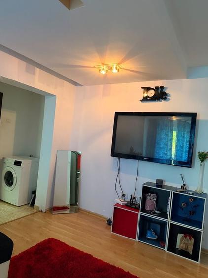 Apartament cu 2 camere decomandat în Gară