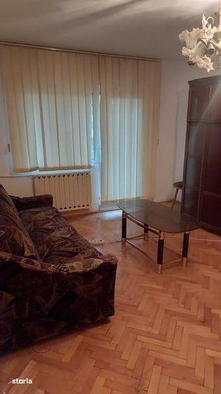 Apartament cu 3 camere în Nufărul