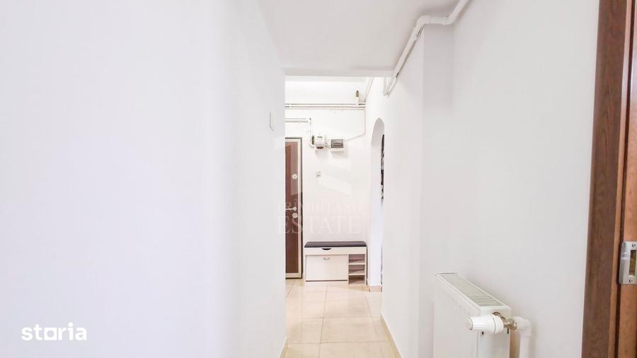 Apartament cu 3 camere decomandat în Ferentari