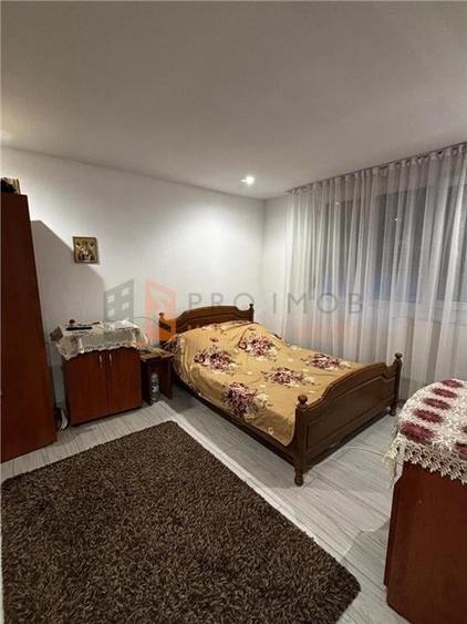Garsonieră decomandată în Micro 14