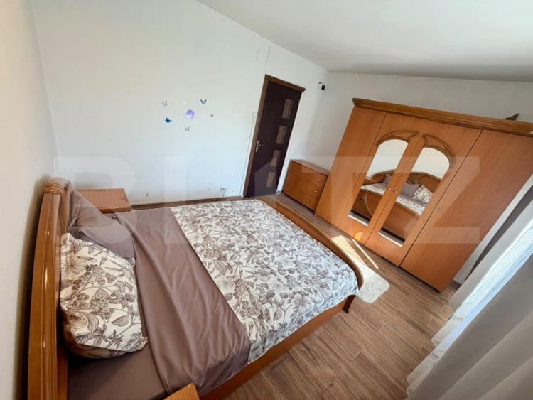 Apartament cu 3 camere decomandat în George Enescu