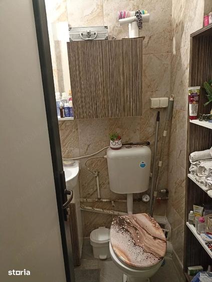Apartament cu 3 camere decomandat în Găvana
