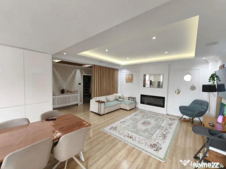 Apartament cu 3 camere decomandat în Ultracentral