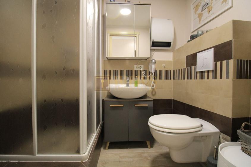 Garsonieră semidecomandată, mobilată în P-ța Unirii