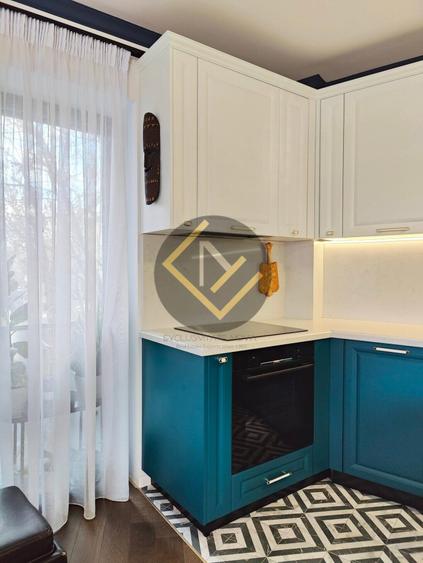 Apartament cu 3 camere decomandat, mobilat în Dacia