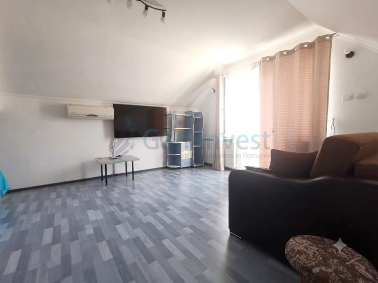Casă cu 3 camere cu Canalizare în Cihei