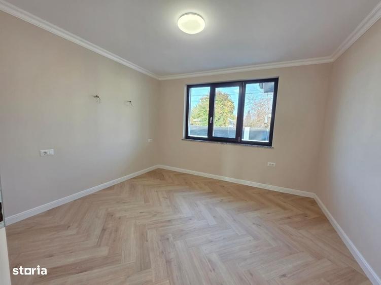 Casă cu 4 camere în Cordun
