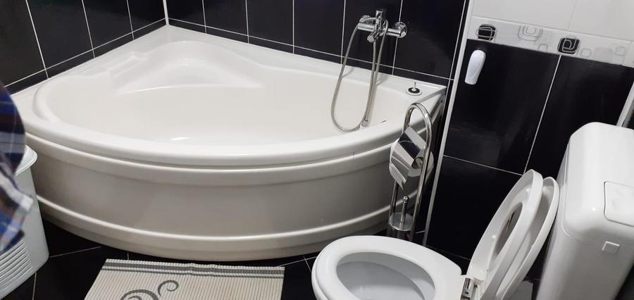 Apartament cu 2 camere semidecomandat în Militari