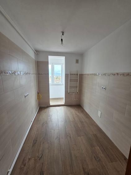 Apartament cu 3 camere decomandat în Bălcescu