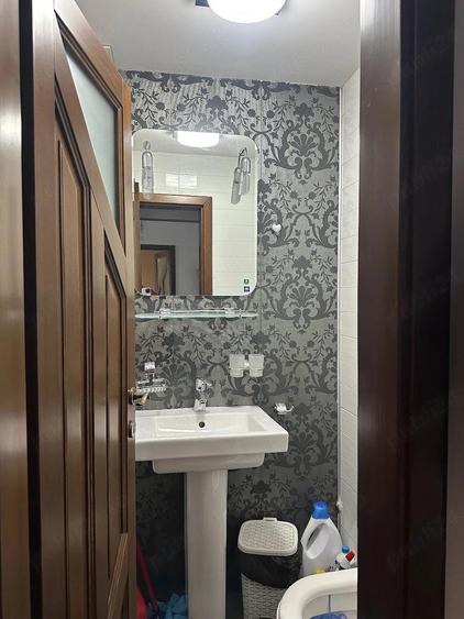Apartament cu 3 camere decomandat, mobilat în Iosefin