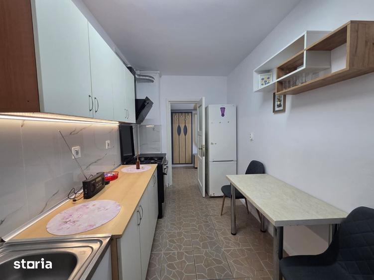 Apartament cu 2 camere decomandat în Dacia