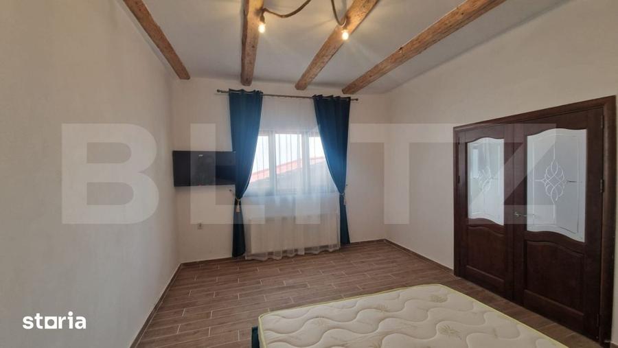 Casă cu 2 camere cu Teren 100 Mp în Schei