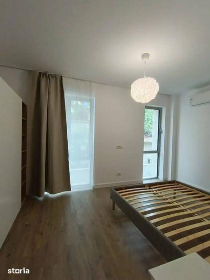 Apartament cu 4 camere în Armeneasca