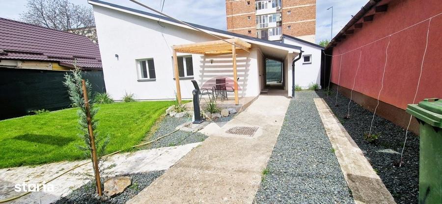 Casă cu 4 camere cu Teren 299 Mp în Șega