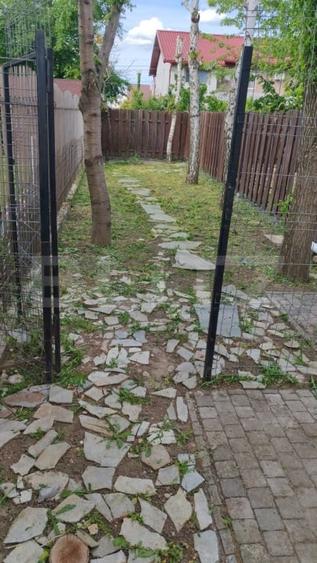 Casă individuală cu 4 camere cu Canalizare în Dumbrăvița