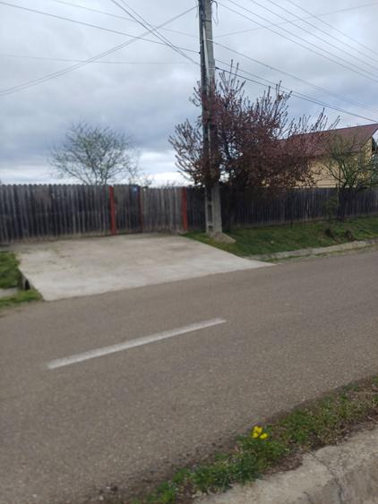 Spațiu comercial, în Budești