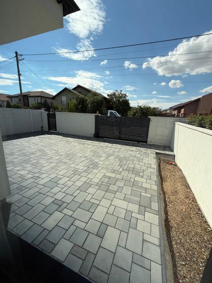 Duplex cu 3 camere cu Teren 250 Mp în Dumbrăvița