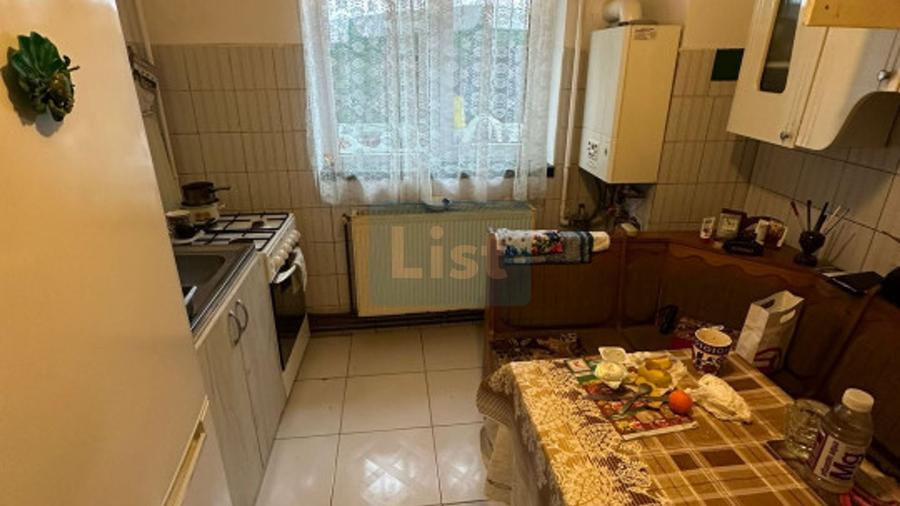 Casă cu 2 camere cu Canalizare în Dealu Mare