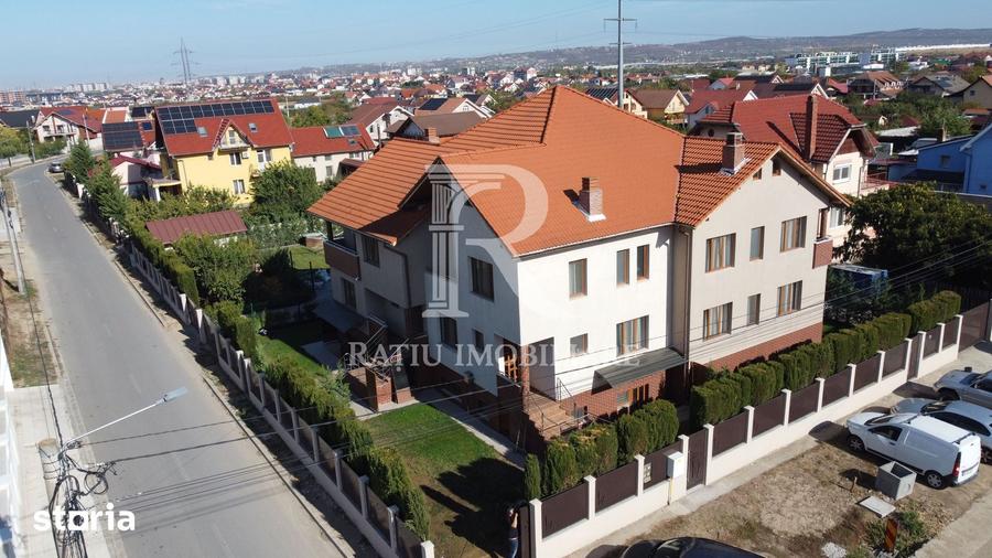 Casă cu 4 camere cu Teren 799 Mp în Sânmartin