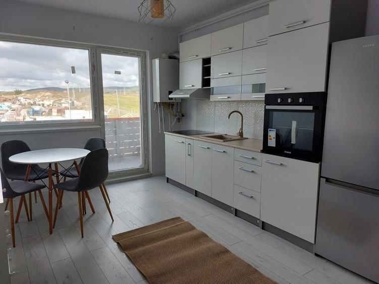 Apartament cu 2 camere semidecomandat în Baciu