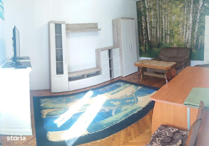 Apartament cu 2 camere decomandat în Ultracentral