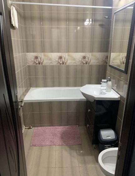 Apartament cu 2 camere decomandat în Exterior Vest
