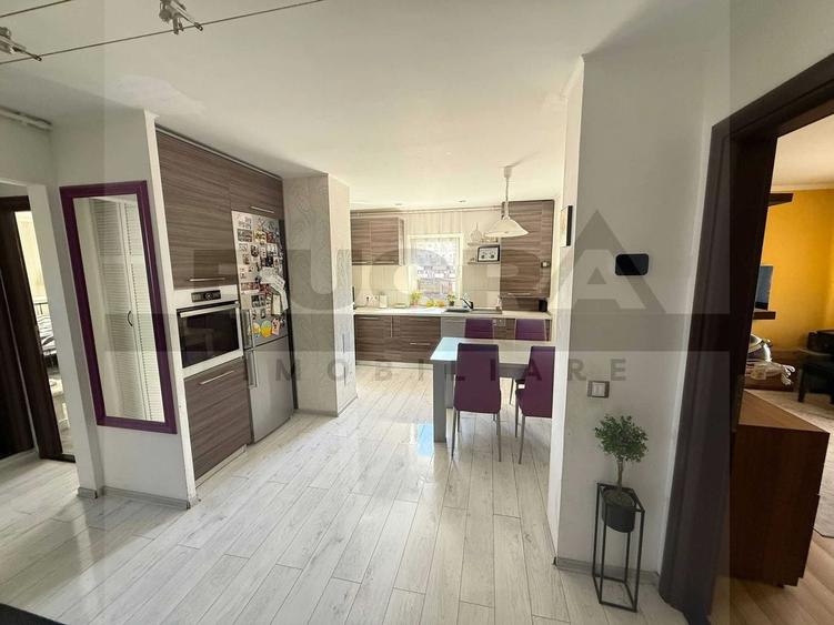 Apartament cu 3 camere decomandat în Mărăști