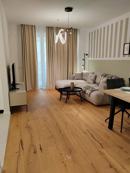 Apartament cu 2 camere semidecomandat în Aviației
