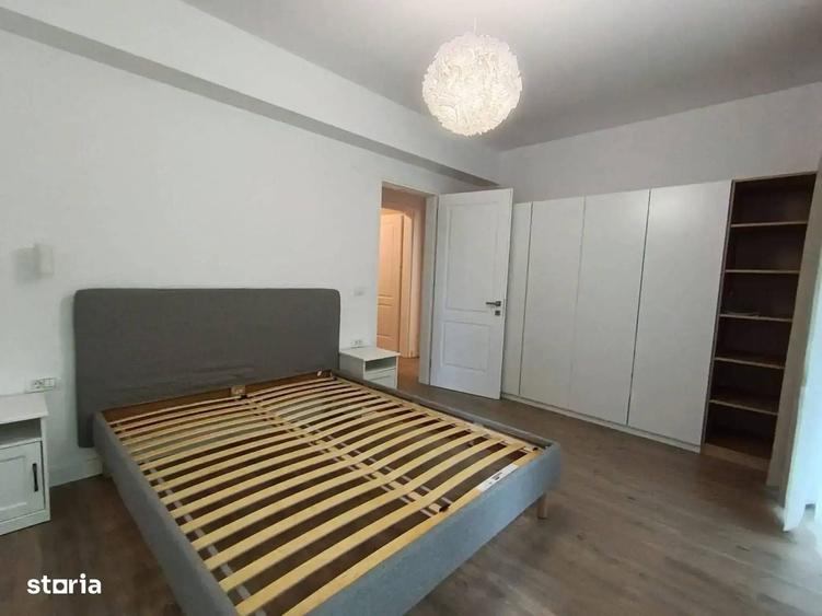 Apartament cu 4 camere în Armeneasca