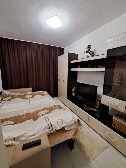 Apartament cu 3 camere în Petros