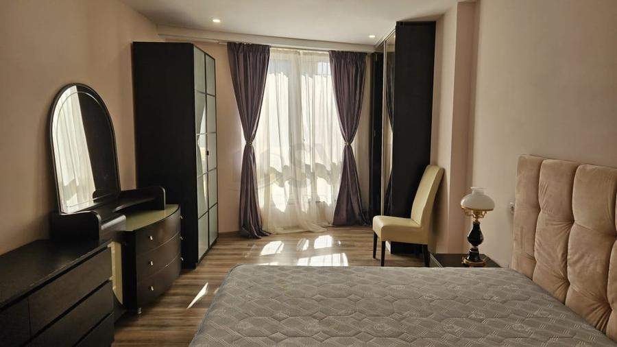 Apartament cu 4 camere decomandat, mobilat în Herăstrău
