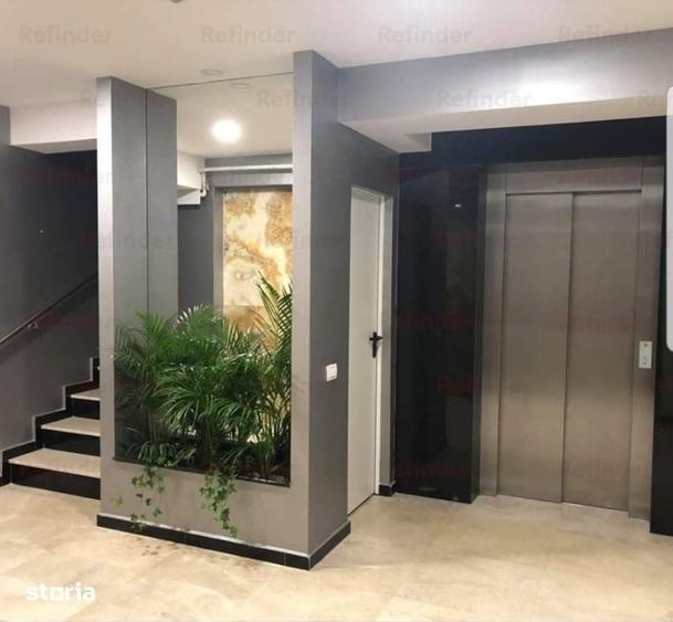 Apartament cu 2 camere decomandat în Băneasa