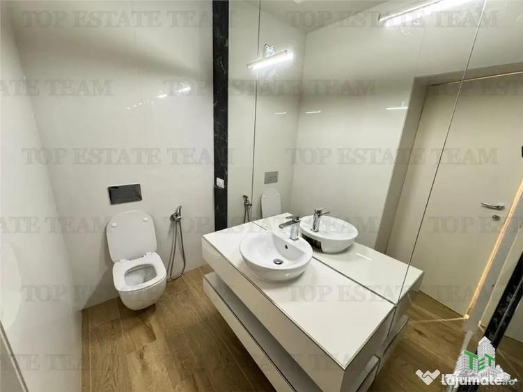 Apartament cu 4 camere decomandat în Eminescu