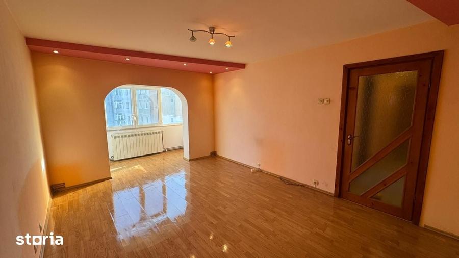 Apartament 3 camere, etaj 3 str.Carpati Piata-Sud Bacau - 5