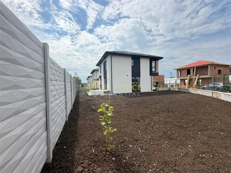 Casă cu Teren 320 Mp în Berceni