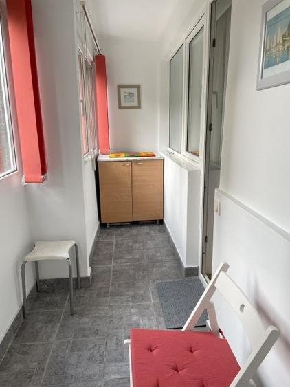 Apartament cu 2 camere semidecomandat în Dristor