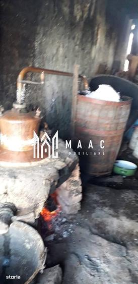Casă cu 4 camere cu Teren 60000 Mp în Central