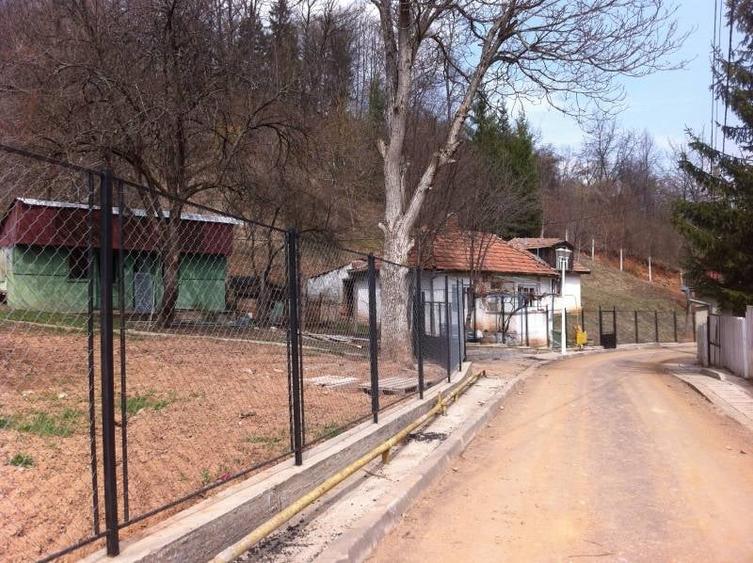 Teren Construcții intravilan de 4221 mp, în Central
