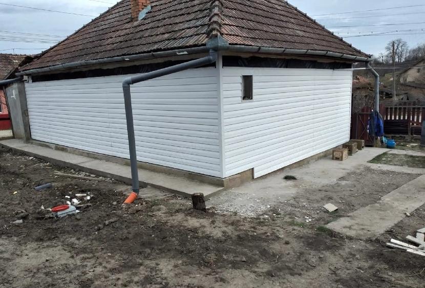 Casă cu 8 camere cu Teren 350 Mp în Ultracentral