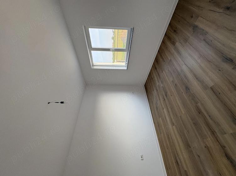 Casă cu 3 camere cu Teren 334 Mp în Moșnița Nouă