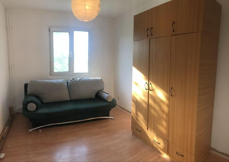 Apartament cu 3 camere în Apusului