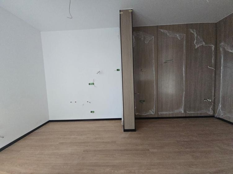 Apartament cu 2 camere semidecomandat în Dobroești