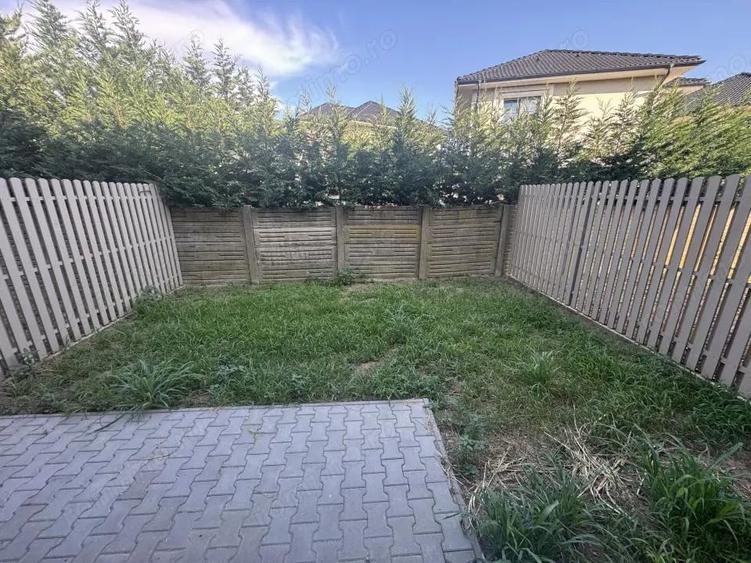 Casă cu 4 camere cu Teren 45 Mp în Chișoda